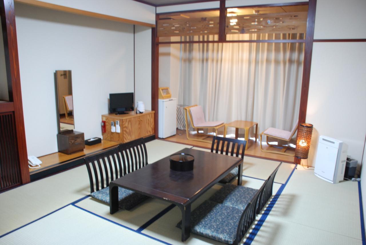 Castle Manai Hotel Anamizu Exterior photo